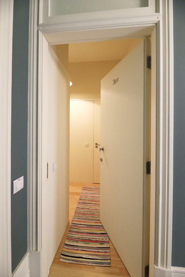 Flh Almada Cozy Apartment With View Porto Exterior photo